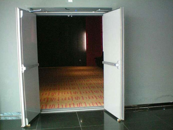 湖南盛豪消防科技有限公司,湖南钢质防火门销售,钢木质隔热防火门销售,钢质防火卷帘哪里好